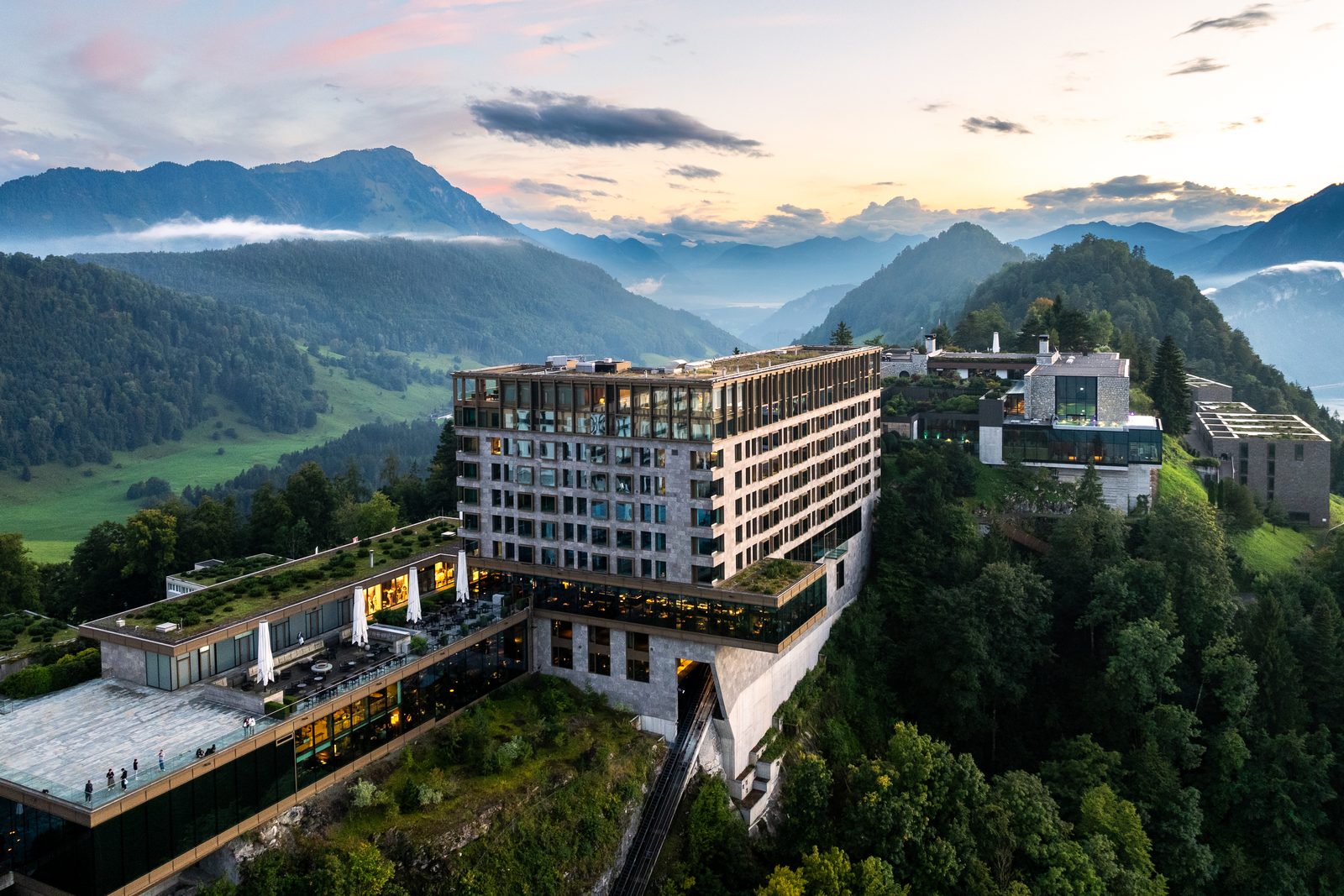 Das Bürgenstock Resort über dem Vierwaldstättersee